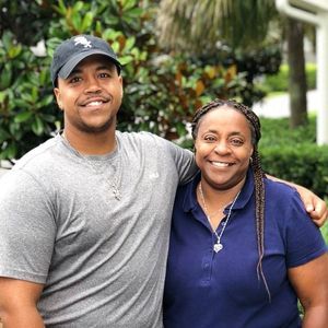 Meet your Posher, Darius